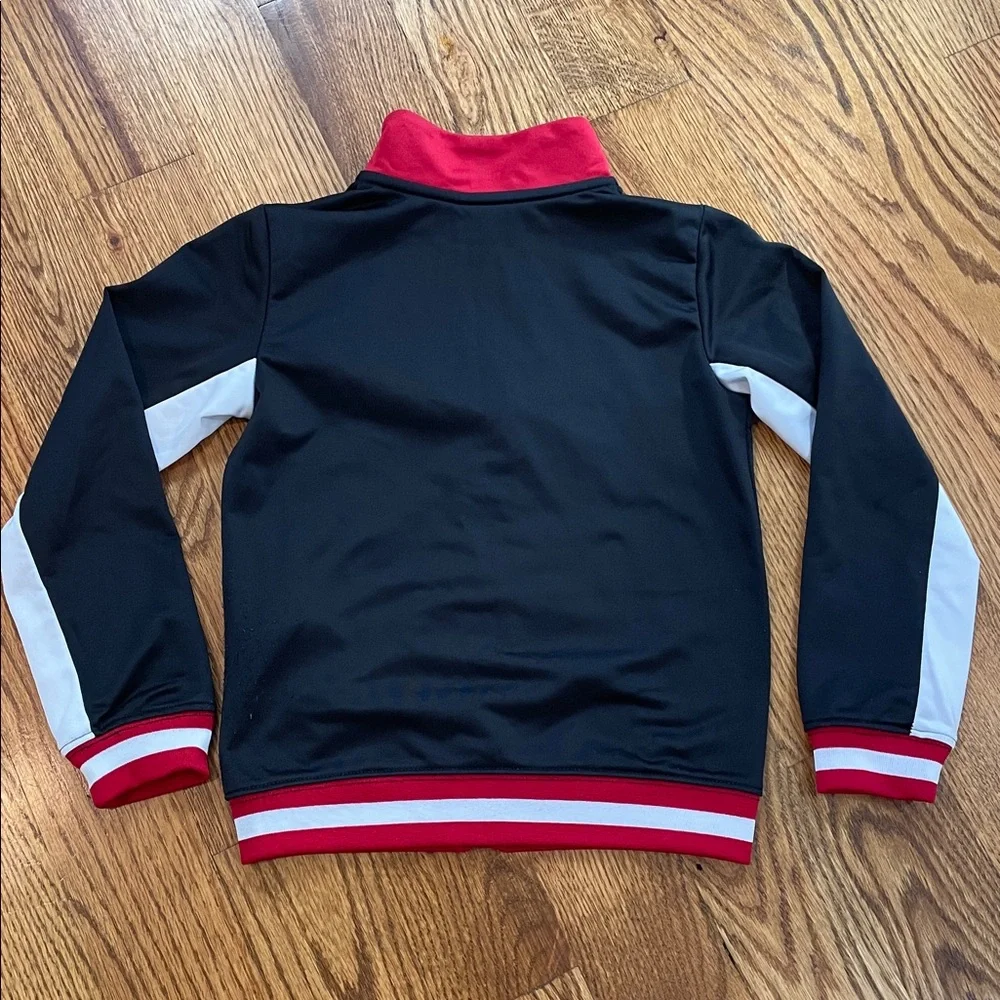 Boy’s Air Jordan Full Zip Up Jacket/Coat. Size 5. Excellent Condition.